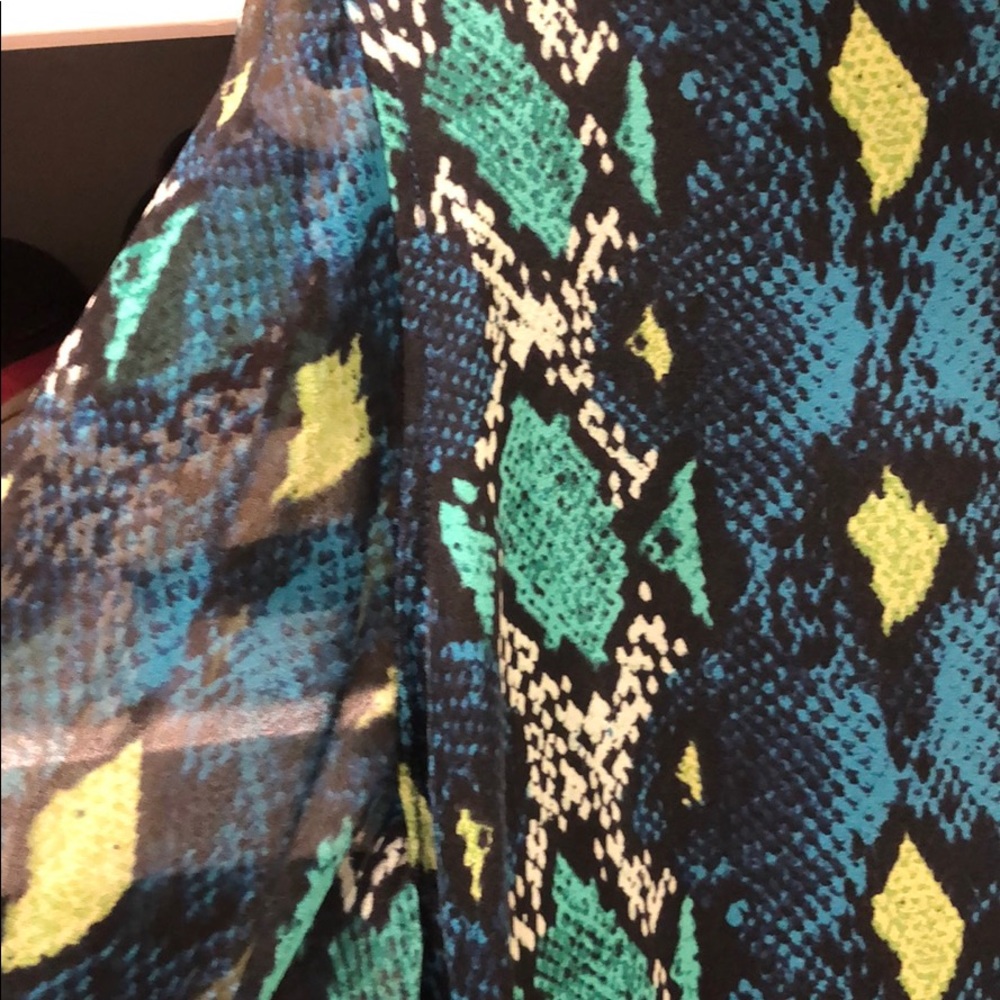 Blouse - Picture 3 of 3